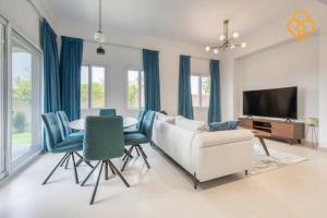 Gallery image of Keysplease Serena 3 Bedroom Villa with Private Garden in Dubai