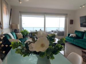 Istumisnurk majutusasutuses Tantum Concon Apartment