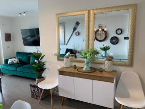 Istumisnurk majutusasutuses Tantum Concon Apartment