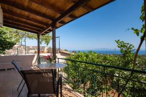 Gallery image of Hilltop Kefalonia in Argostoli