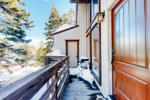 Φωτογραφία από το άλμπουμ του Back Country Basecamp σε Stateline