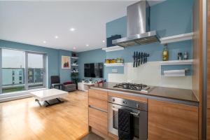 GuestReady - Penthouse Apartment with City of London views