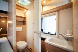 A bathroom at Ferienanlage Kirchzarten