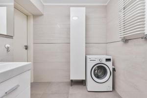 Fotografia z galérie ubytovania City Center Railway Station Apartment Piłsudskiego by Noclegi Renters vo Vroclavi
