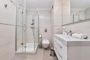 Kúpeľňa v ubytovaní City Center Railway Station Apartment Piłsudskiego by Noclegi Renters