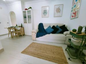 Posedenie v ubytovaní Sage Palm Apartment BY NAMASTE ELITE