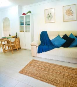 Posedenie v ubytovaní Sage Palm Apartment BY NAMASTE ELITE