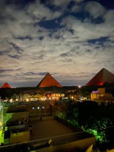 Fotografie z fotogalerie ubytování Life Pyramids Inn v Káhiře