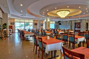 Restaurace v ubytování Sultan Sipahi Resort Hotel