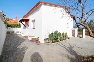 Gallery image of Adelino Guest House in Olhão