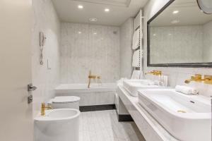 Koupelna v ubytování Hotel Lunetta