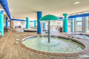 The swimming pool at or close to Beachfront Condo in Myrtle Beach with Pool Access