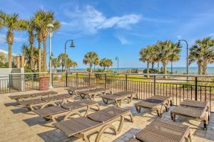 Gallery image of Beachfront Family Condo with View and Pool Access in Myrtle Beach