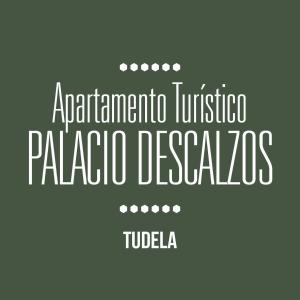 un grupo de palabras con las palabras articulum unica y panada desasia en Apartamento Palacio Descalzos, en Tudela