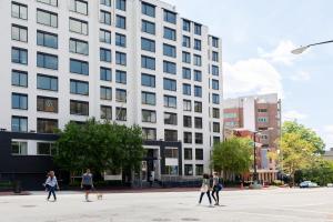 Photo de la galerie de l'établissement 2500 Penn, a Placemakr Experience, à Washington