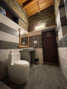 Ένα μπάνιο στο Meraki Huts