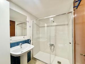 Koupelna v ubytování Albaida Apartment