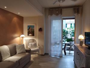 A seating area at La Casetta - Near the sea & free parking