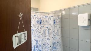 Garibaldi TRES UNO tesisinde bir banyo