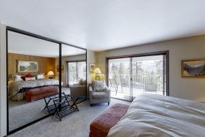 Gallery image of Eagles Nest Condo #88 in Lakeshore