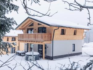 Chalet Arber in St Englmar with its own HotTube през зимата