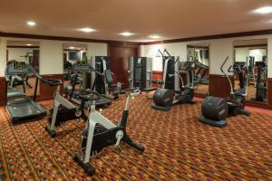 Fitness centrum a/nebo fitness zařízení v ubytování Real Inn Tijuana by Camino Real Hoteles