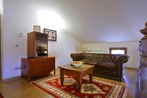 Posezení v ubytování Hotel El Juglar
