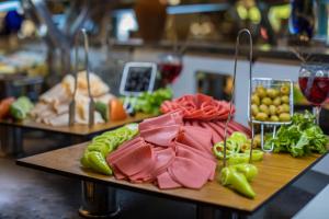 Billede fra billedgalleriet på MIRA MERIDIA BEACh RESORT HOTEL i Okurcalar + 59 billeder