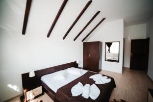 Gallery image of Hotel boutique Garden Resort by Brancoveanu in Moieciu de Jos