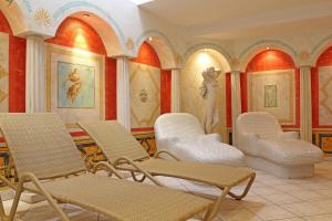 Posezení v ubytování Alpenhotel Regina