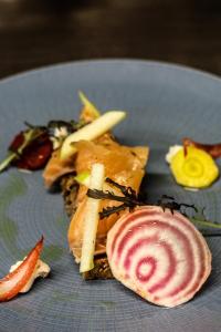 Afbeelding uit fotogalerij van Auberge de la Loue in Vodable