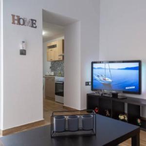 Kuchyň nebo kuchyňský kout v ubytování FANES HOUSE + 9 fotografií