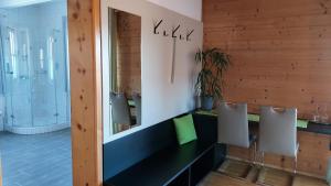 Część wypoczynkowa w obiekcie Gästehaus - Camping- Weinhof Radl