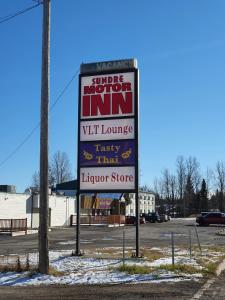 Certifikát, hodnocení, plakát nebo jiný dokument vystavený v ubytování Sundre Motor Inn
