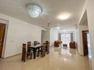 Gallery image of LAR LUXURY APARTMENTS in Colombo
