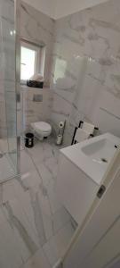 Koupelna v ubytování Guest House Galeb2