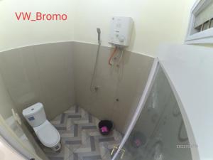 Ένα μπάνιο στο wijayanti's villa +13 φωτογραφίες