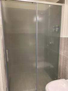 A bathroom at B&B m’ama non m’ama