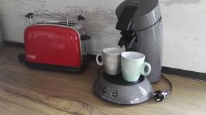 Příslušenství pro přípravu čaje a kávy v ubytování Casa o Furco