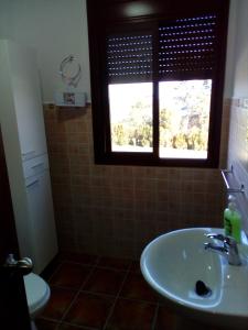 Kúpeľňa v ubytovaní CASA RURAL El Paso + 17 fotografií