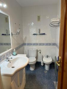 Koupelna v ubytování Apartamento Torre de la Roca Torremolinos