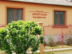 The building in which Az apartmant is located