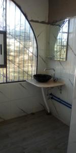 Kamar mandi di Le jardin d'habiba