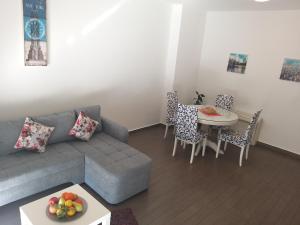 Posezení v ubytování 3 bedroom apartment with terrace and free parking