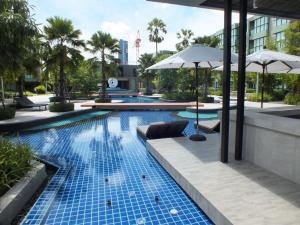 Gambar di galeri bagi Lumpini park beach Cha Am di Ban Sahakham