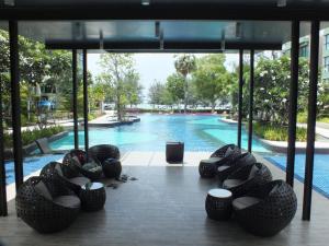 Gambar di galeri bagi Lumpini park beach Cha Am di Ban Sahakham