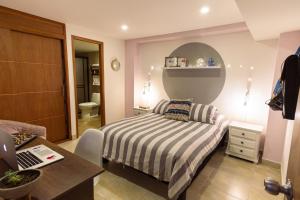 Gallery image of Malaika Hostel Medellín in Medellín +22 photos