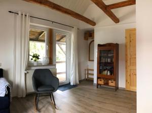 Knihovna v apartmánu
