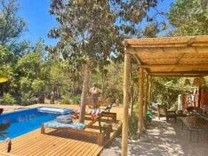 Bazén v ubytování Casa campestre Valle del Elqui nebo v jeho okolí