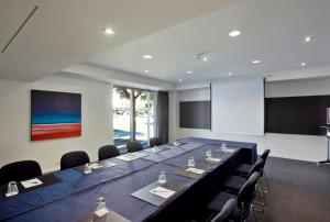 Gallery image of East Perth Suites Hotel in Perth
